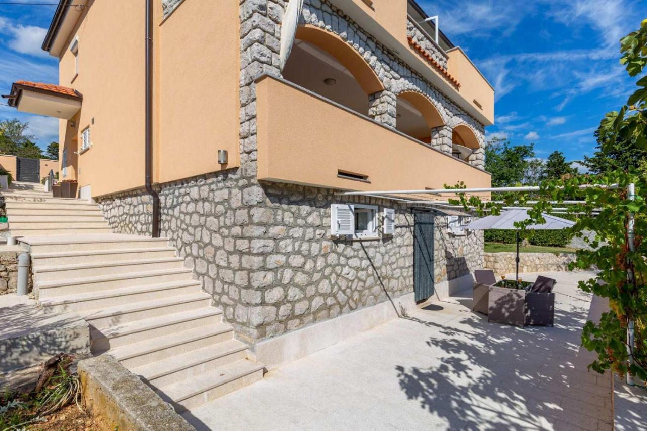 Apartman Marija Novi Vinodolski Esterno foto