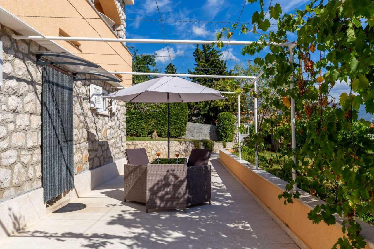 Apartman Marija Novi Vinodolski Esterno foto