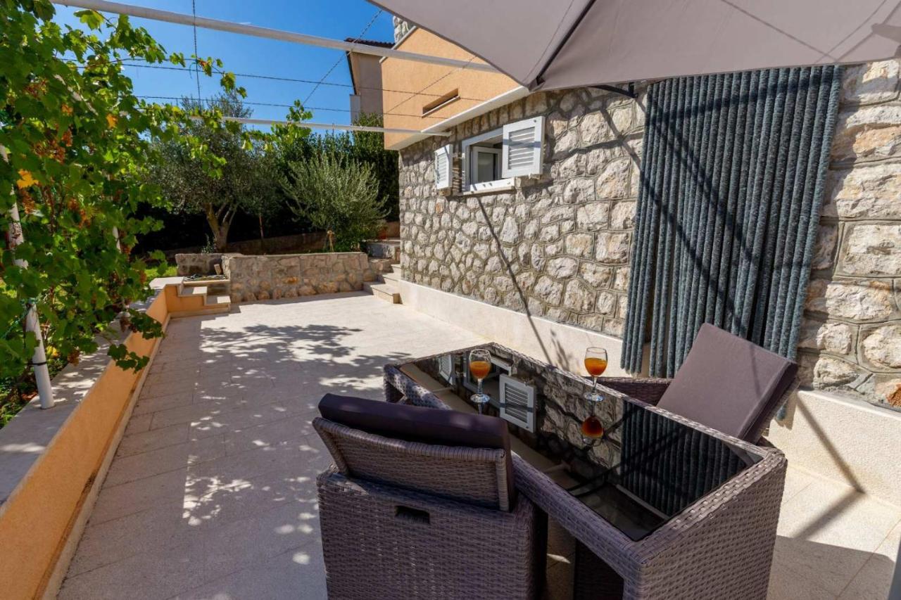 Apartman Marija Novi Vinodolski Esterno foto